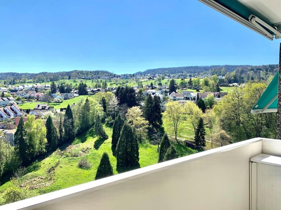Little Penthouse **** Apartment Dietikon Bagian luar foto